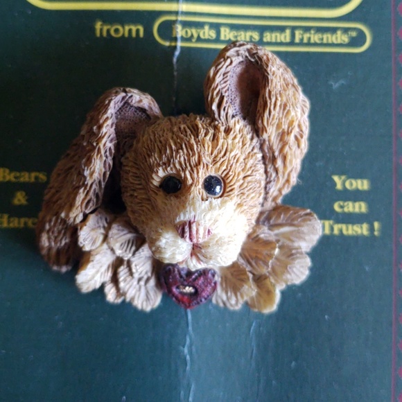 🎄💕Boyds Hare ... Bunny Pin - Picture 2 of 3